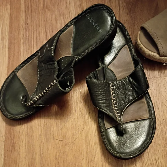 This Is Three Pairs Size 7 Women's Stylish Sandals - Picture 3 of 8